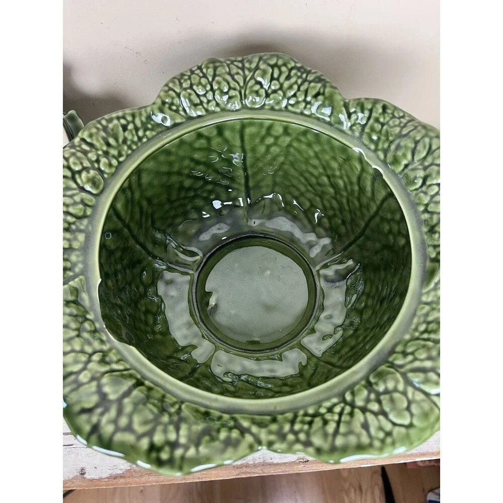 Vintage Majolica Portugal Cabbage Green Lidded Tureen 10.5” x 8” READ